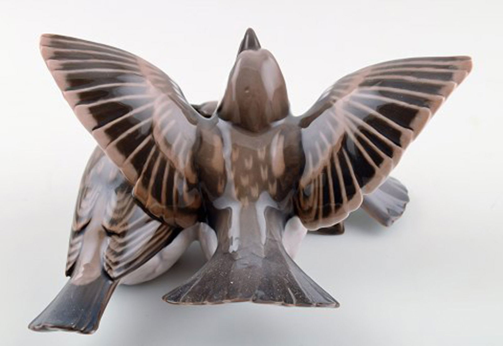 B&G, Bing & Grondahl number 1670, sparrows. - 3