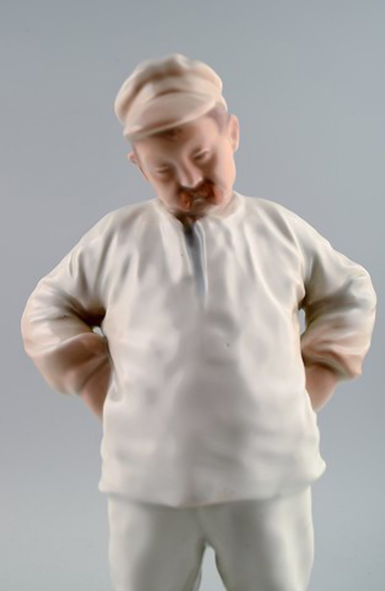 B & G, Bing & Grondahl bricklayer number 1786. - 3