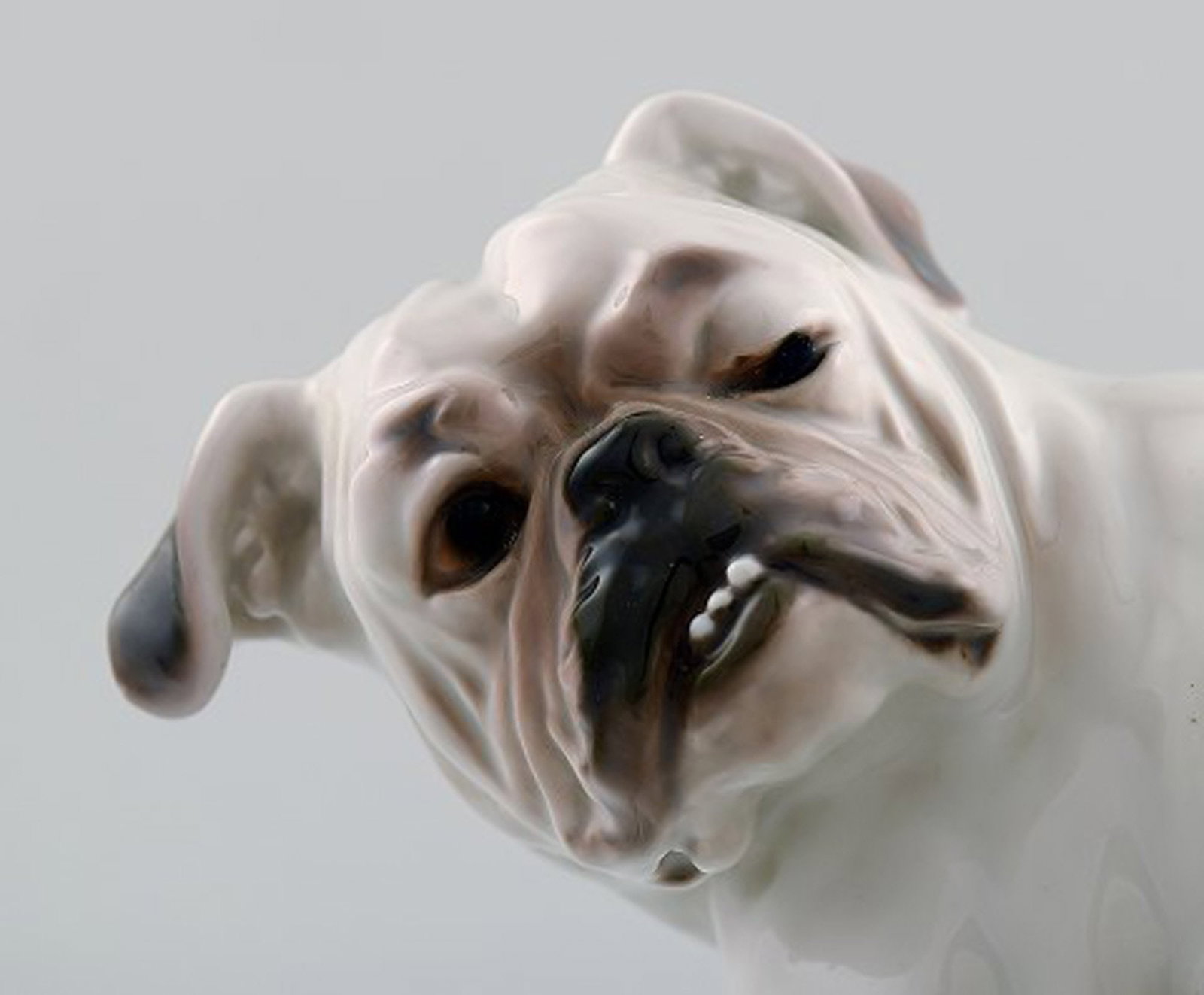 Bing & Grondahl dog B&G, number 1992, English Bulldog. - 4