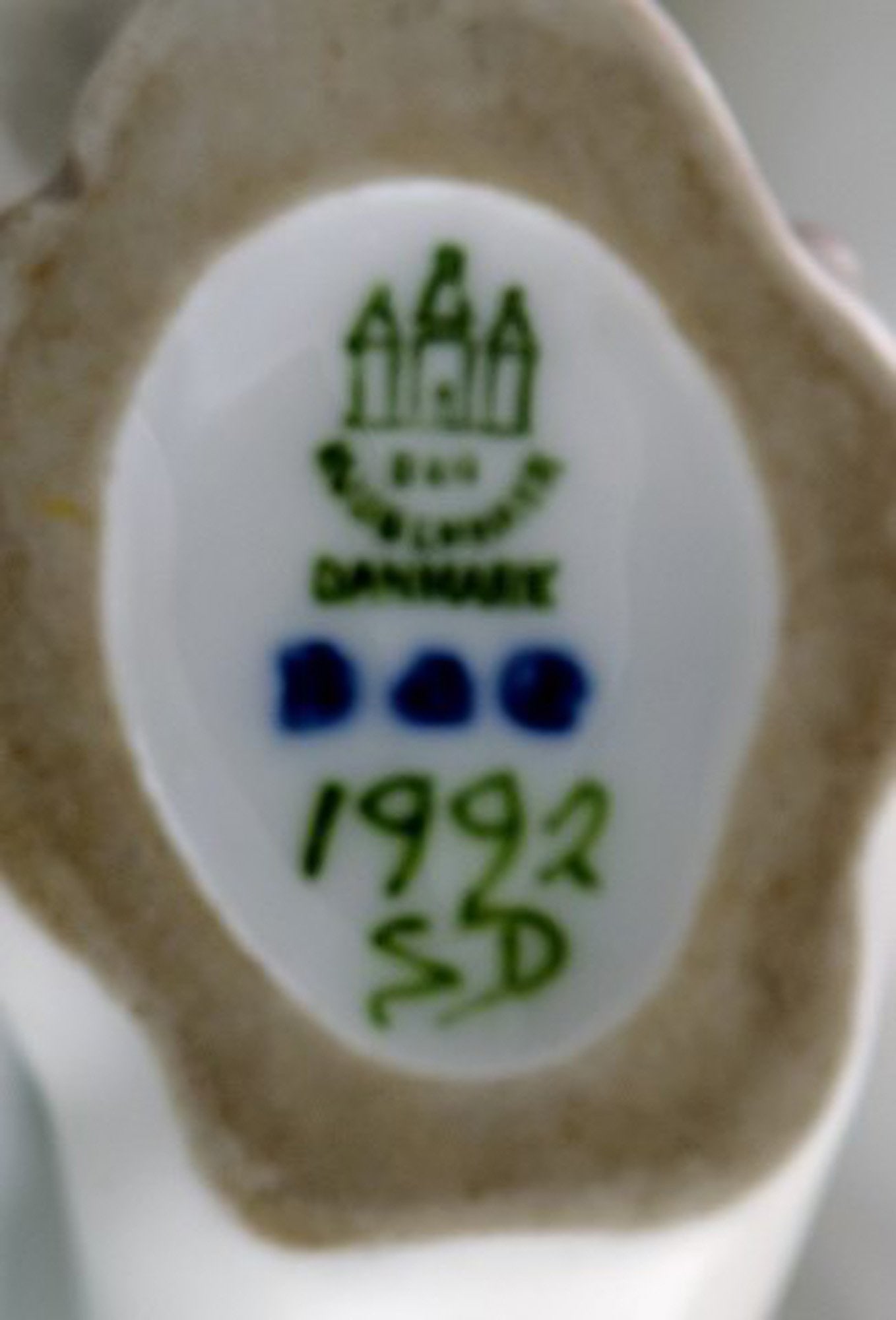 Bing & Grondahl dog B&G, number 1992, English Bulldog. - 6