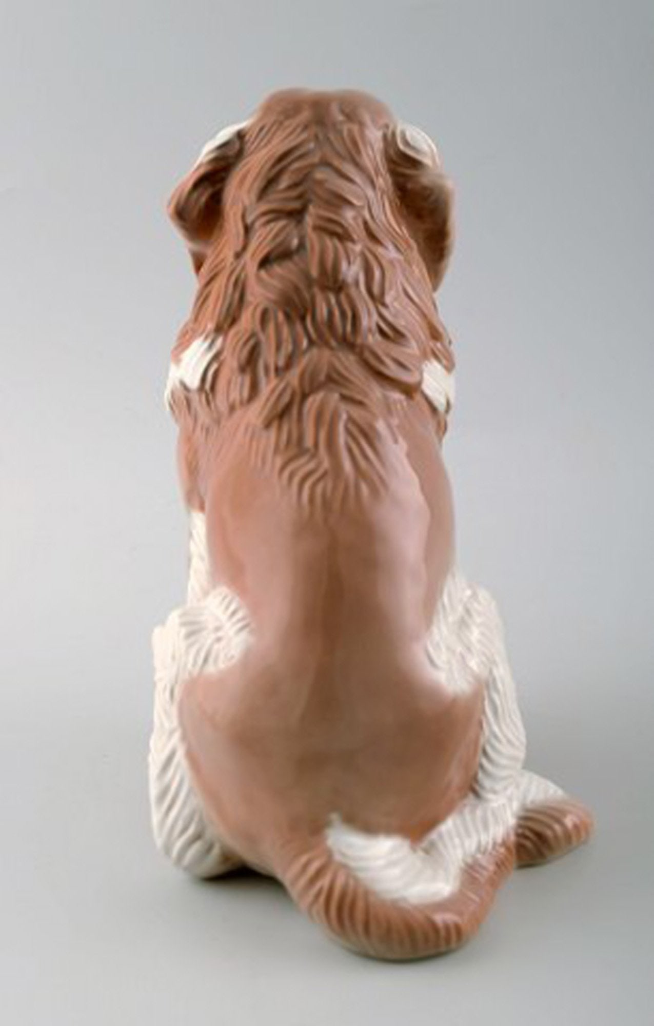 Royal Copenhagen number 5136, Golden Retriever. - 3