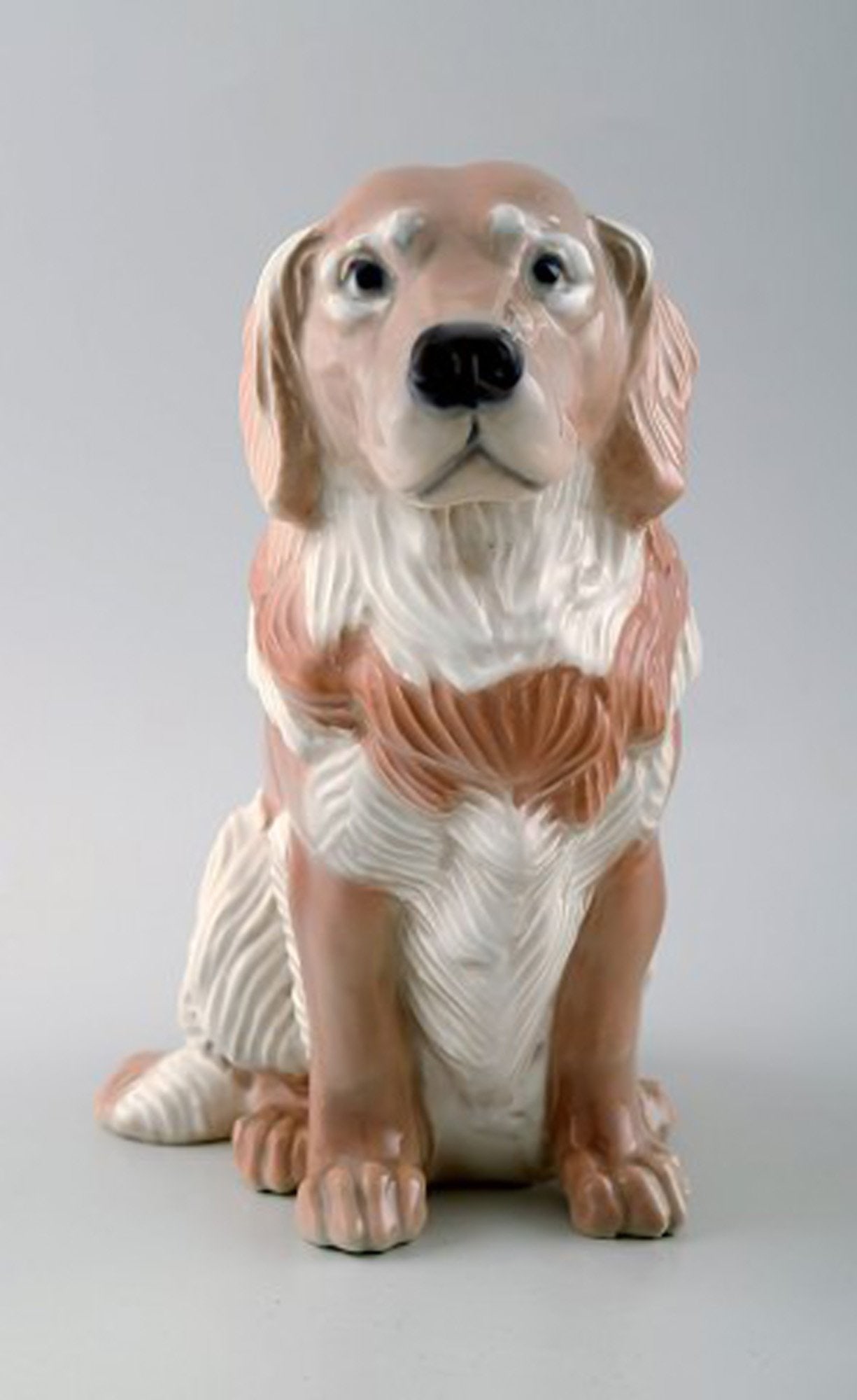 Royal Copenhagen number 5136, Golden Retriever. - 7