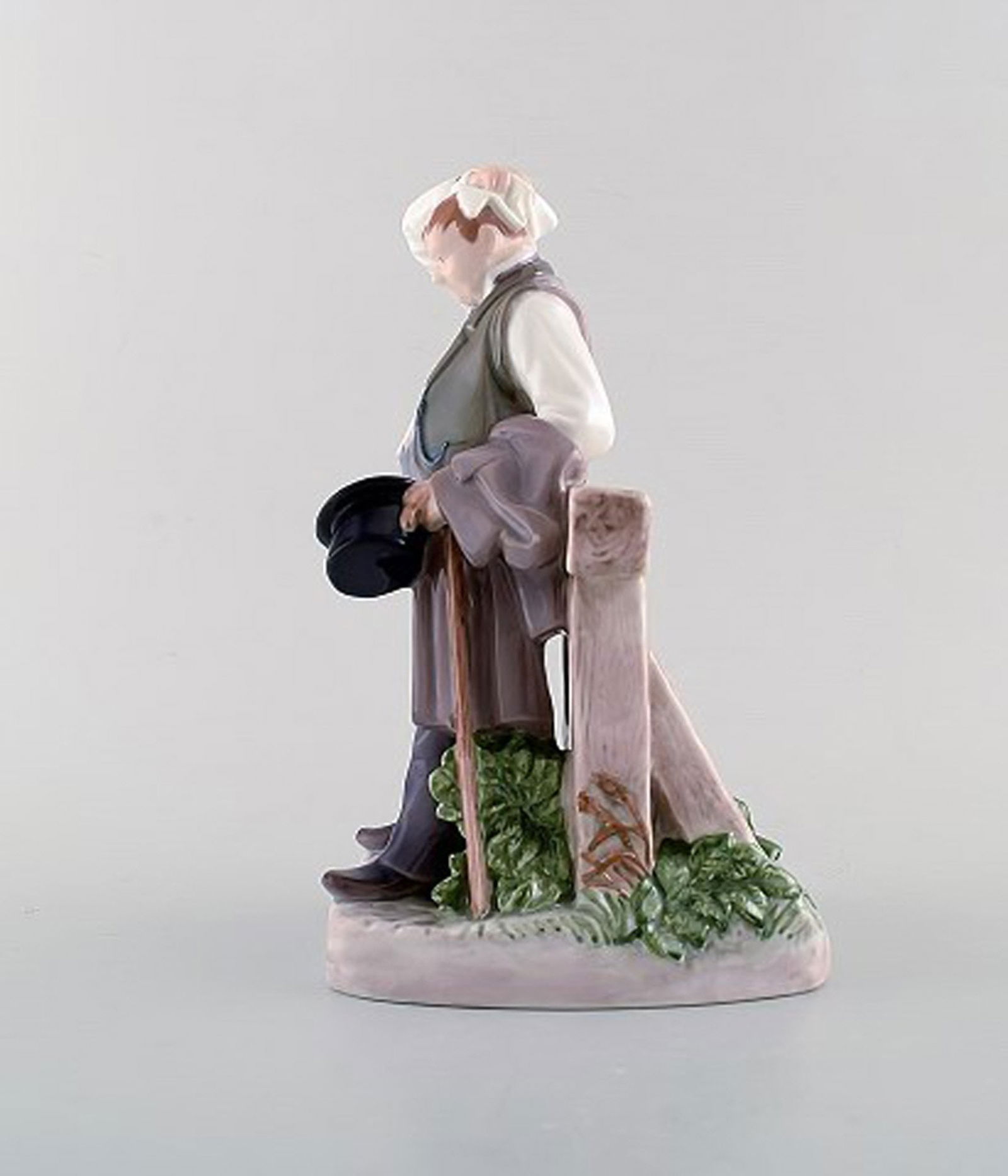 Rare Bing & Grondahl porcelain figurine. The thirsty man. Model Number: 2435. - 3