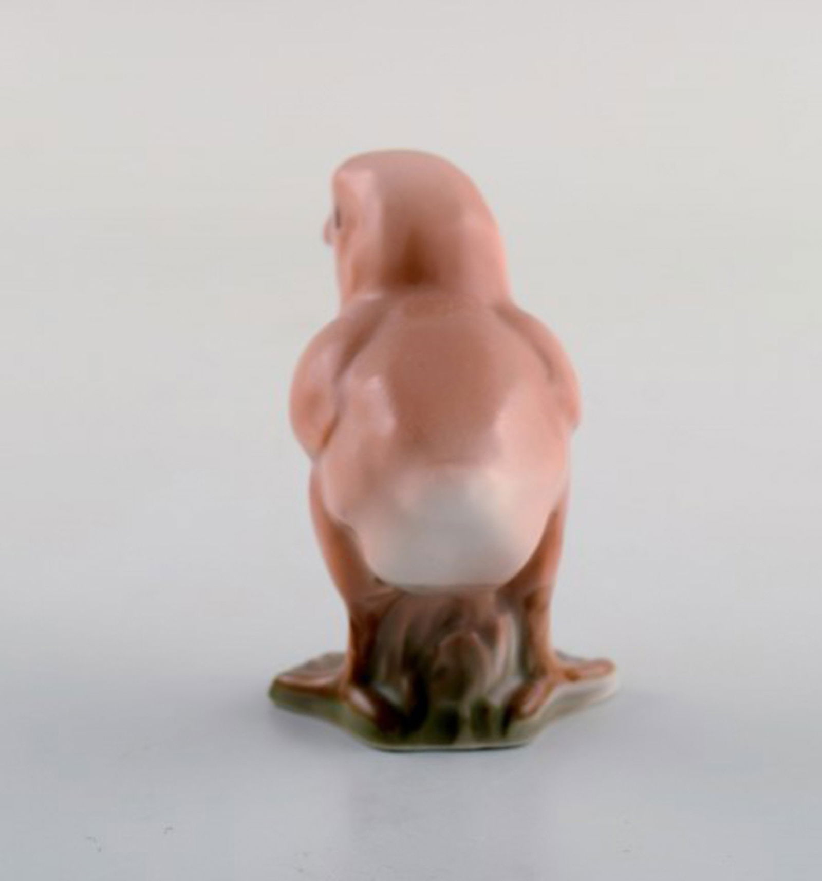 Bing & Grondahl porcelain figure. Chicken. 1970's. Model Number: 2194. - 4