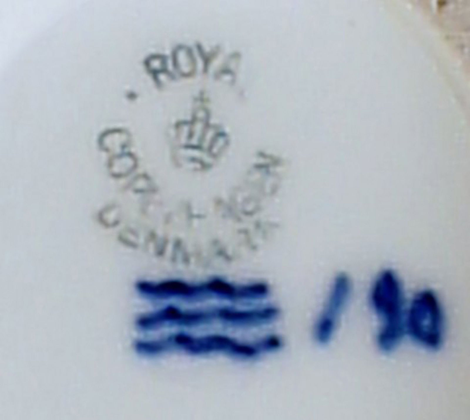 Royal Copenhagen Christmas 1923. - 4