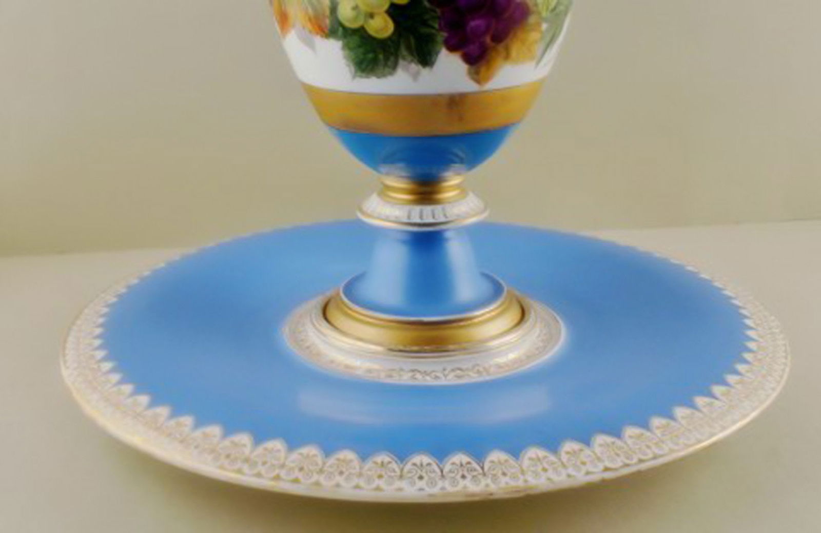 Royal Copenhagen antique large wine pitcher on stand. Museum´s piece. - 4