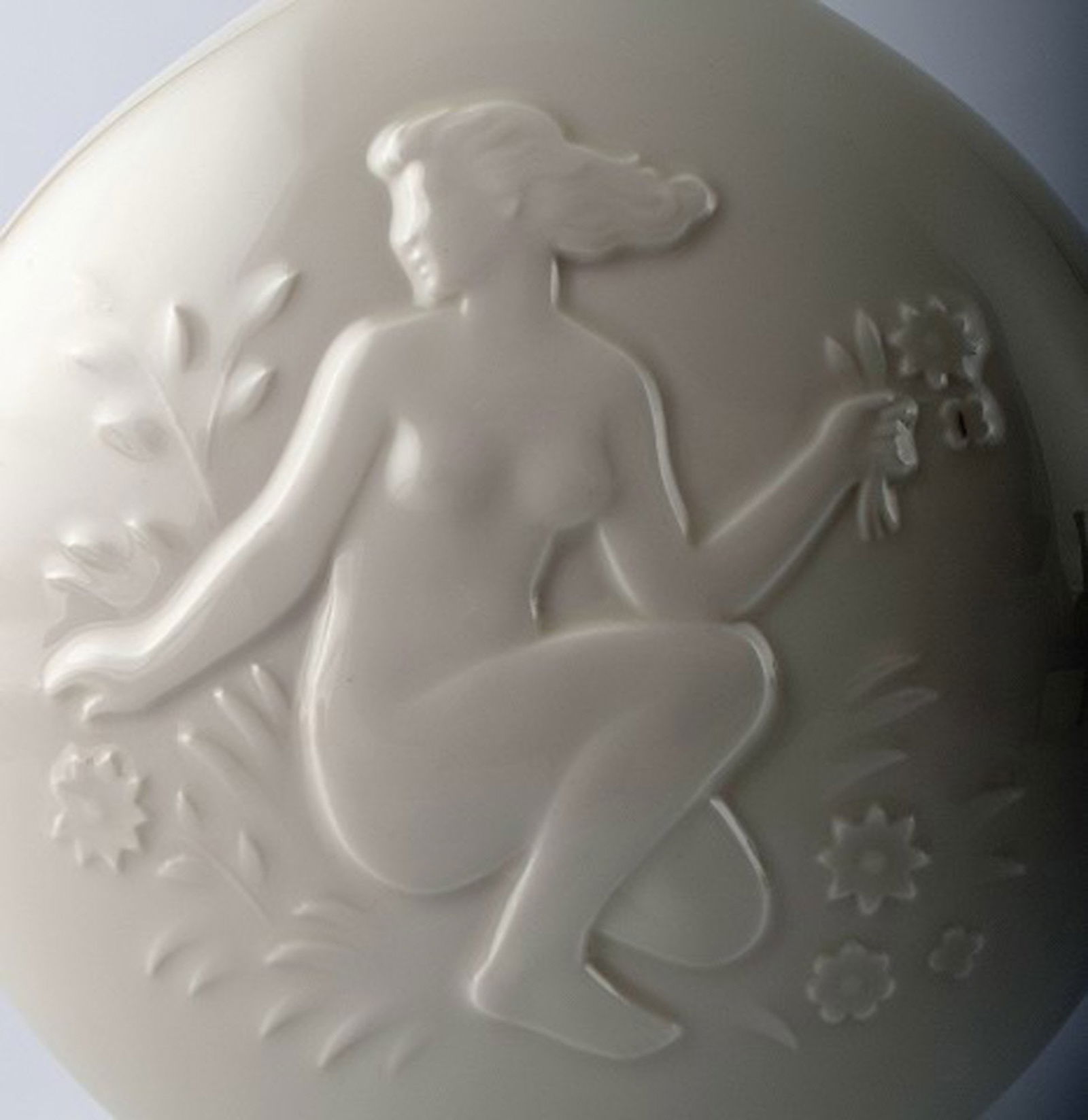 Royal Copenhagen blanc de chine vase, naked women in relief. - 2