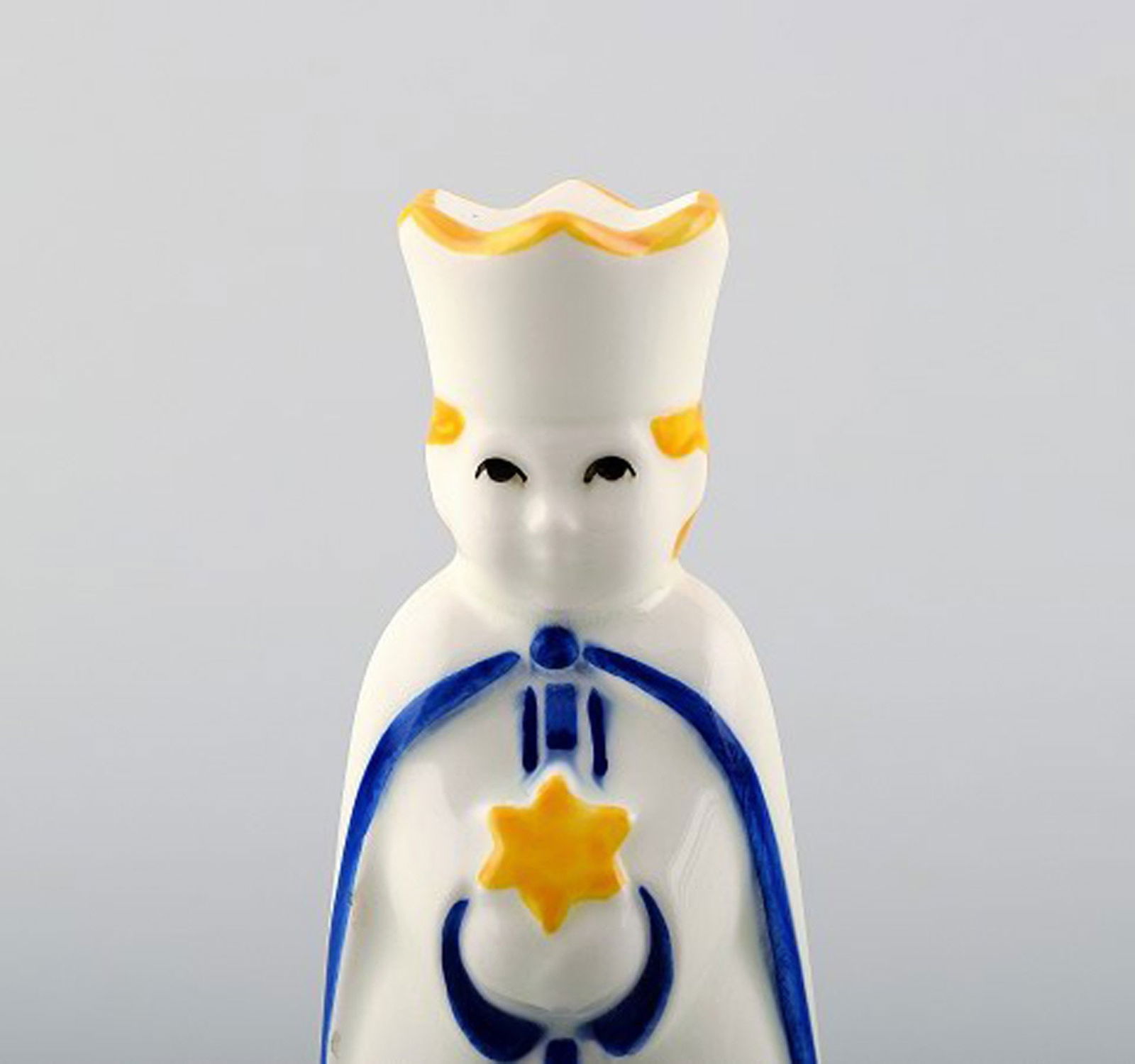 Royal Copenhagen king candlesticks/figures in earthenware. 2 pcs. in stock. - 3