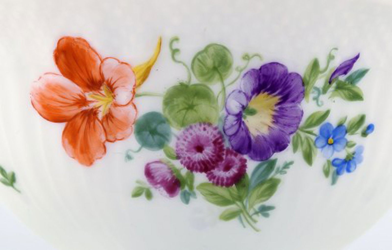 Royal Copenhagen Saxon Flower, gravy boat. - 2