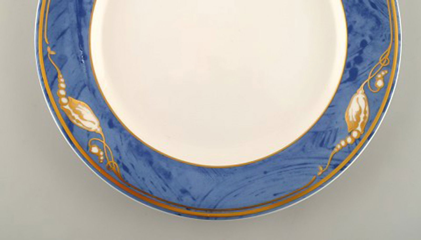Royal Copenhagen. "Magnolia" lunch plate. 12 pieces in stock. Late 20th century. - 3