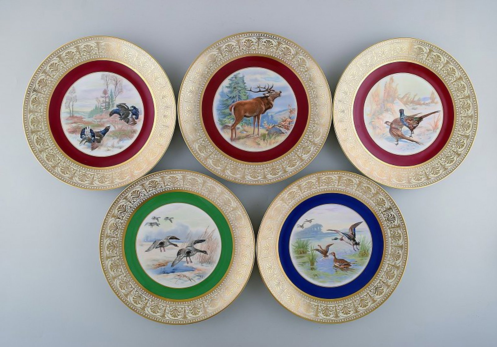 Thomas / Bavaria, Germany. Five decoration plates with hand-painted hunting motifs. 1930-50's.: Title: Thomas / Bavaria, Germany. Five decoration plates with hand-painted hunting motifs. 1930-50's. Pheasants, deer, wild ducks and gray geese. Description: Thomas / Bavaria, Germany. Five