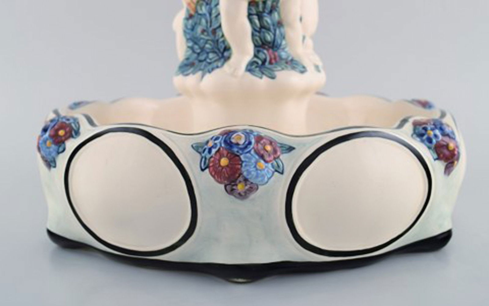 Wilhelm Süs (1861-1933) for Karlsruher Majolika. Large art nouveau compote in hand painted - 6