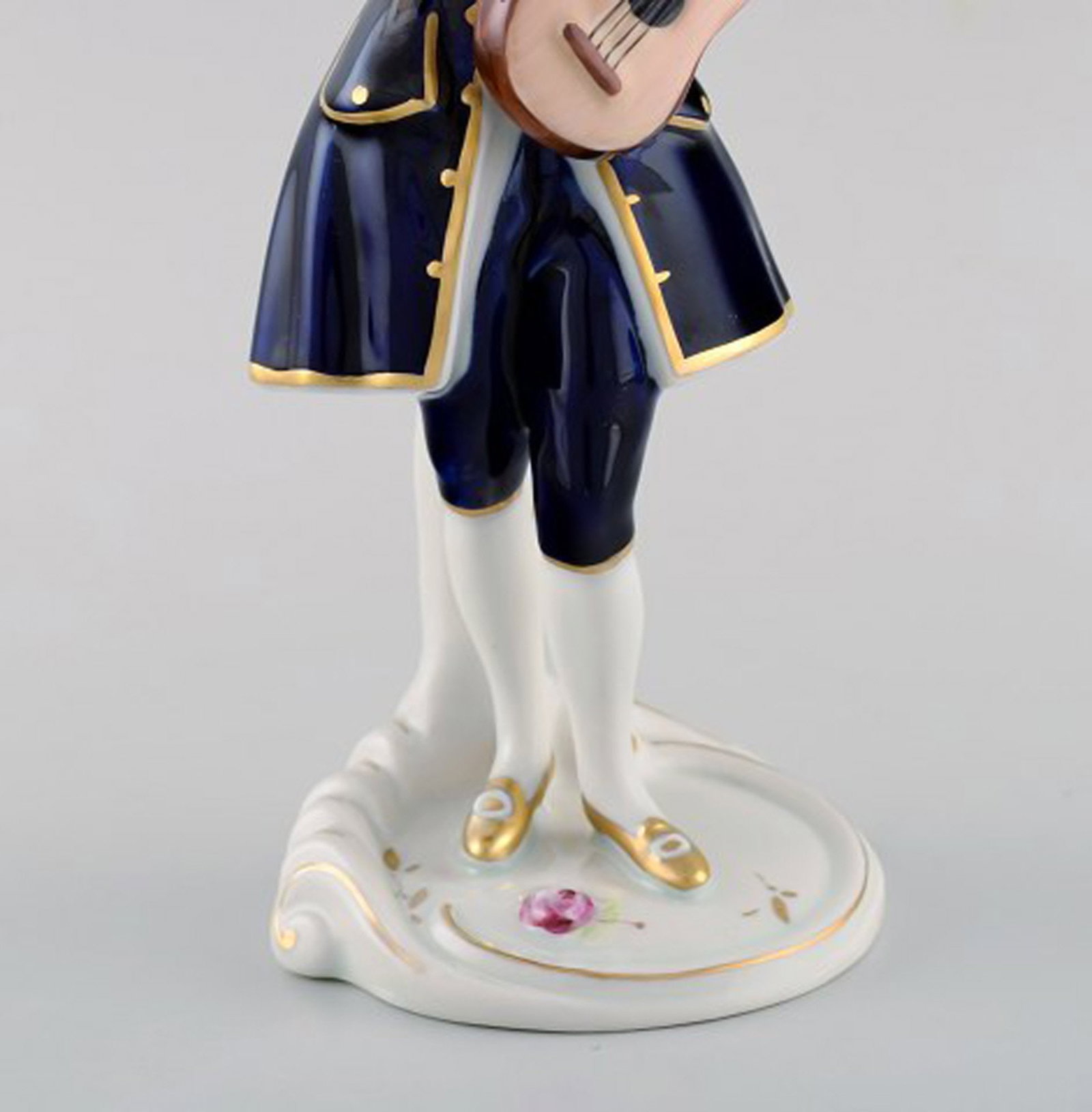Royal Dux. Rococo couple in hand-painted porcelain. 1940's. - 8