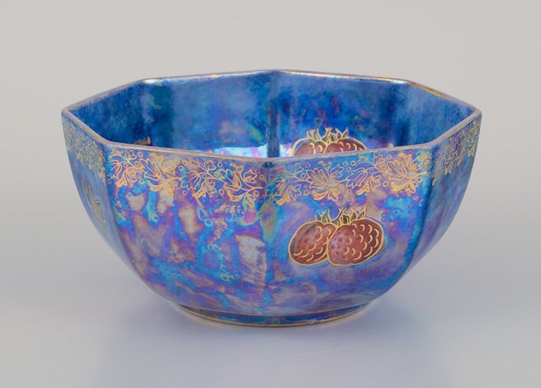 Rosenthal, Germany. Octagonal porcelain bowl with glossy luster glaze. 1930s/40s.: Title: Rosenthal, Germany. Octagonal porcelain bowl with glossy luster glaze. 1930s/40s. Description: Rosenthal, Germany. Octagonal porcelain bowl with glossy luster glaze. Hand-painted with fruits