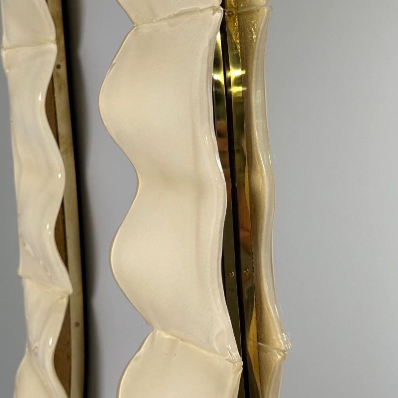Modern Ruffle Wall Mirrors, White Murano Glass, Brass, Italy, 21st c. - 7