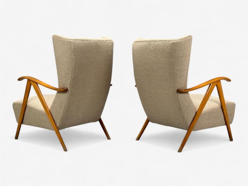 Italian Modern, Beige Boucle, Wood, Sculptural Lounge Chairs, Italy, 1960s - 10