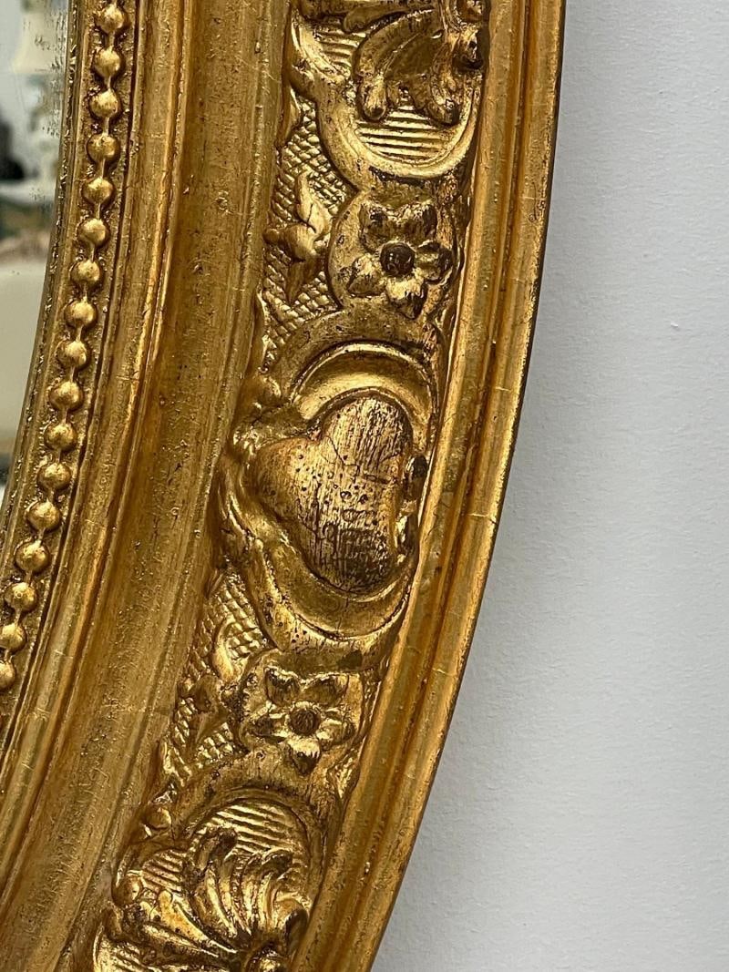 19th Century Palatial Giltwood Wall or Console Mirror Adorning Three Cherubs - 9
