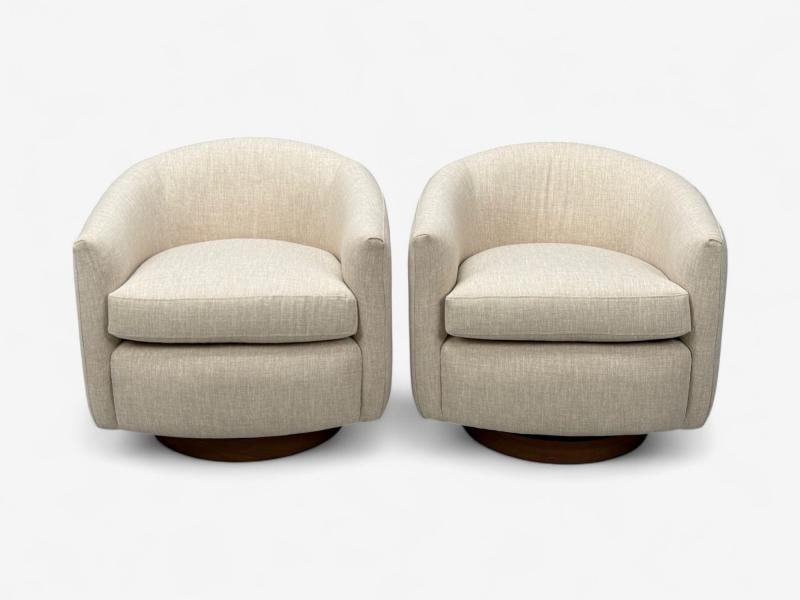 Milo Baughman, Beige Upholstery, Walnut, Tilt & Swivel Chairs, USA, 1970s - 3
