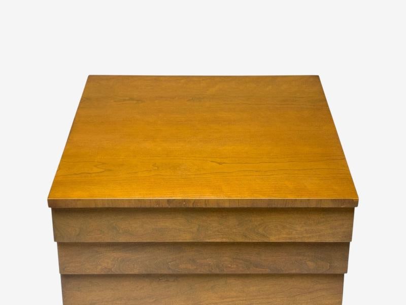 T.H. Robsjohn-Gibbings, American Modern, Maple, Nightstands, USA, 1960s - 8