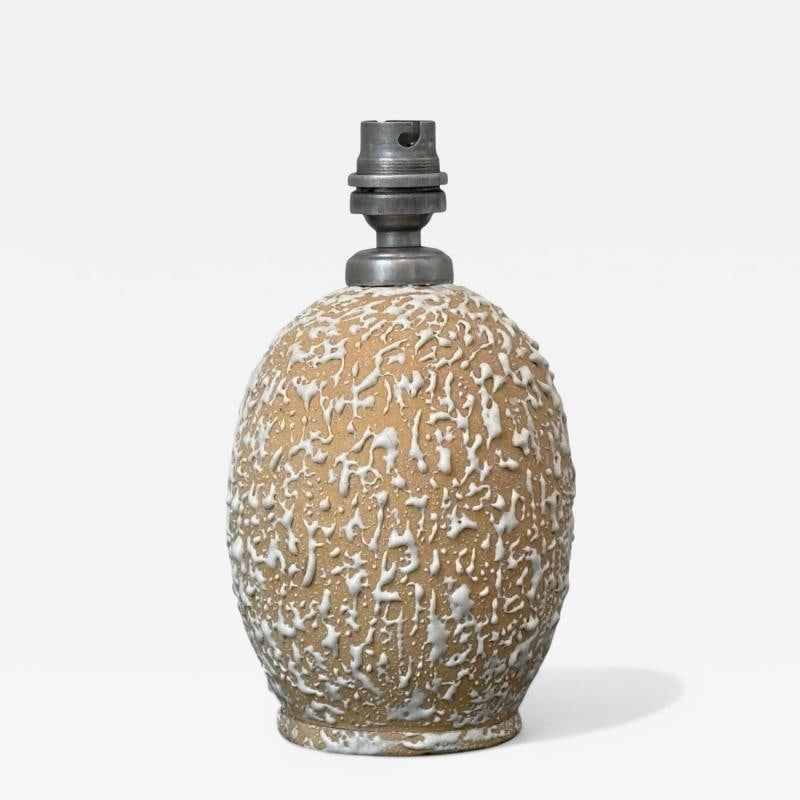 Jean Besnard, French Art Deco, Ceramic, Table Lamp, France, 1960s: Title: Jean Besnard, French Art Deco, Ceramic, Table Lamp, France, 1960s Description: Jean Besnard, French Art Deco, Off-White Ceramic, Table Lamp, France, 1960s A small cream color ceramic