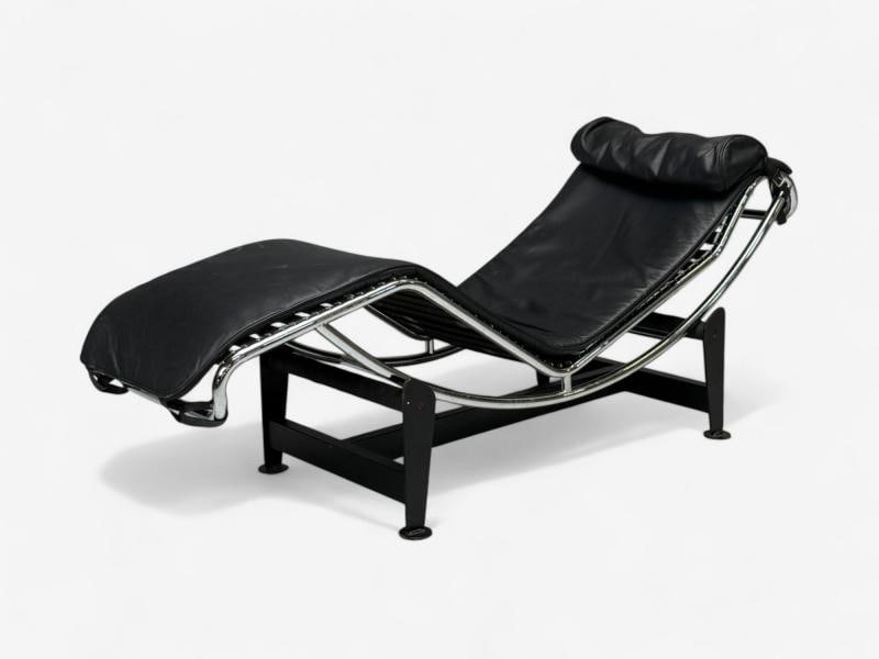 Le Corbusier Style, Mid-Century Modern, Black Leather, Chaise Lounge, 20th C. - 4