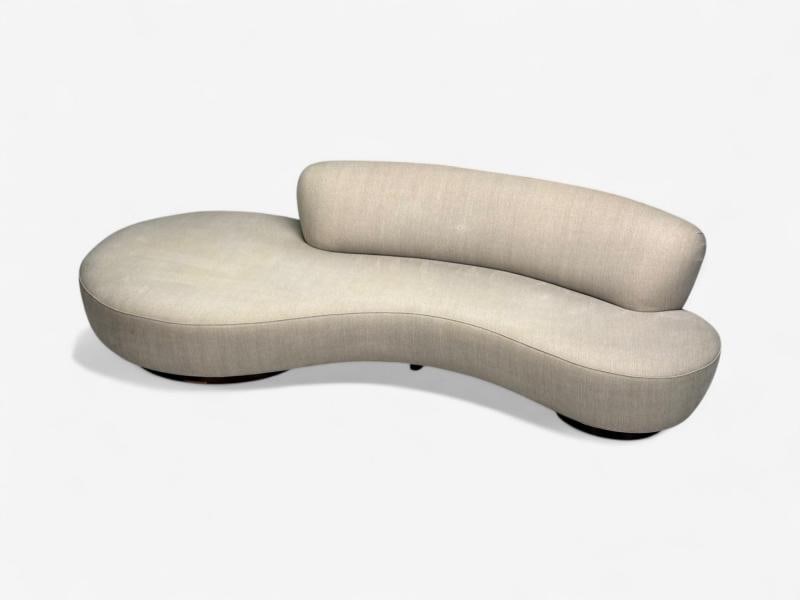 Vladimir Kagan, Walnut, Fabric, Monumental Serpentine Sofa, USA, 2000s - 4