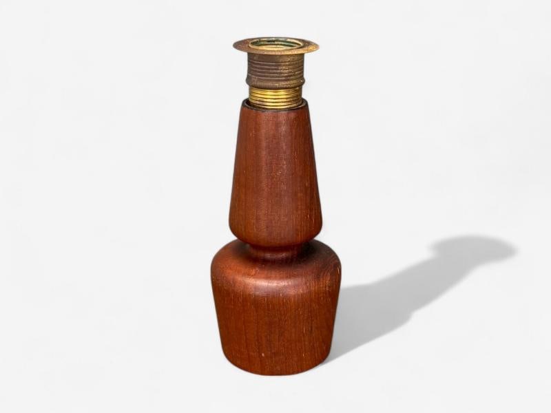Swedish Modern, Teak, Small Table Lamp, Sweden, 1940s - 4