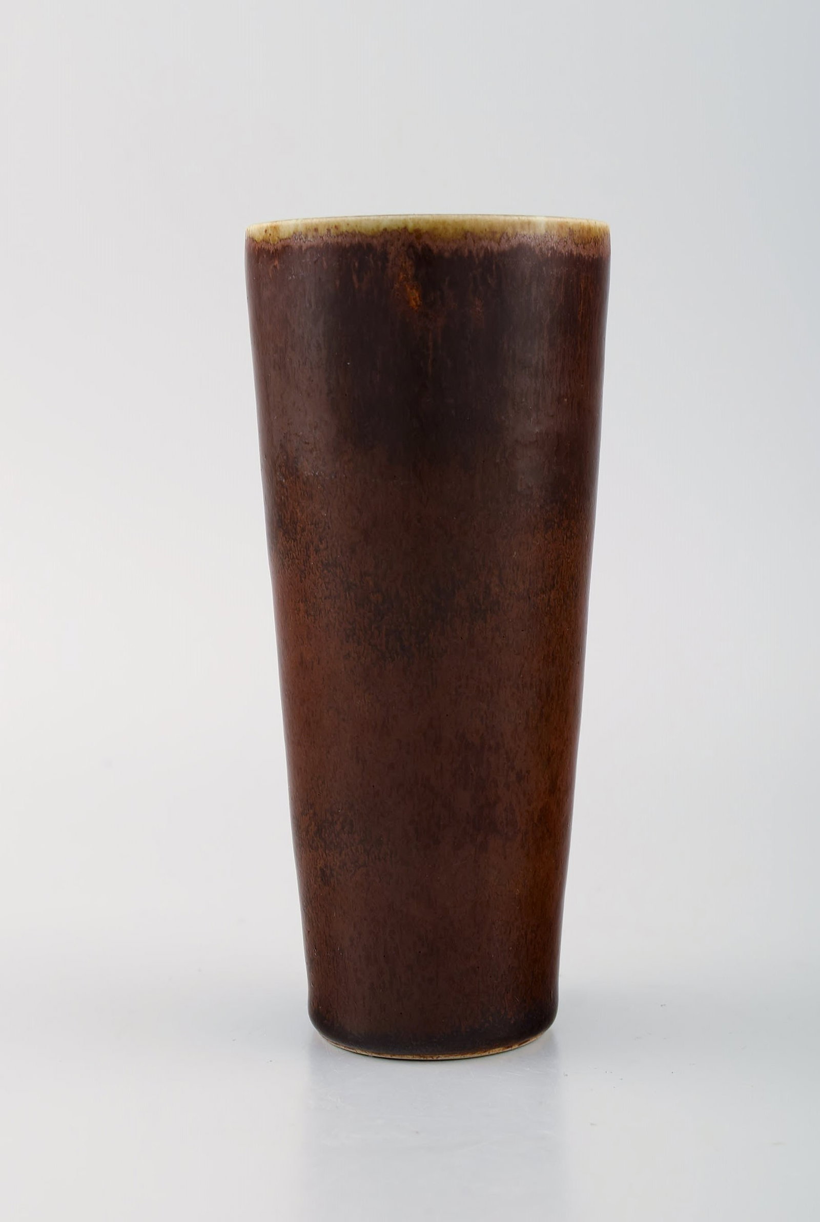 Rörstrand vase in glazed ceramics. Beautiful glaze in brown shades. 1960s. - 3