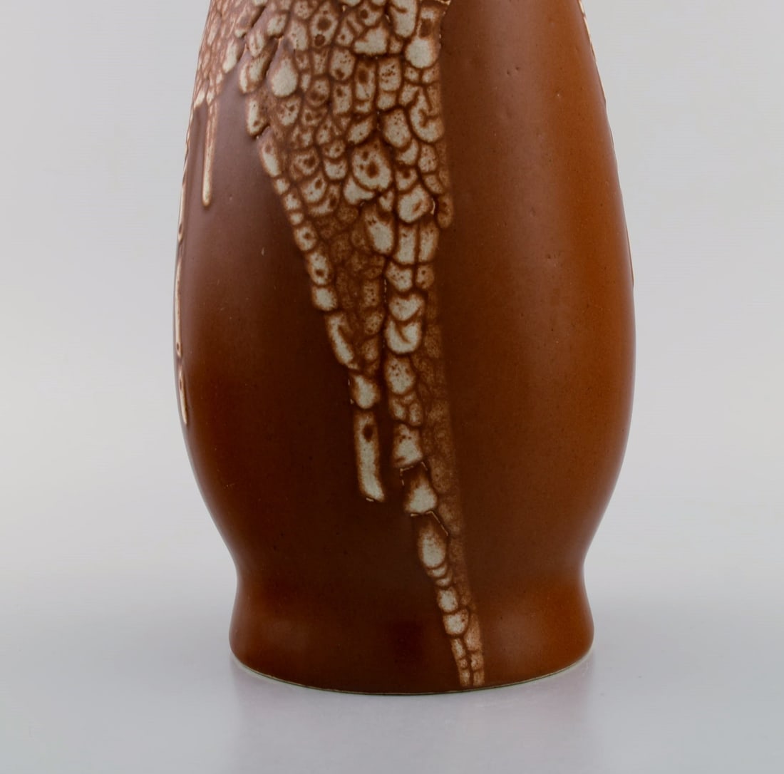 Leon Pointu (1879-1942), France. Large art deco vase in glazed stoneware. Beautiful cream-colored - 5