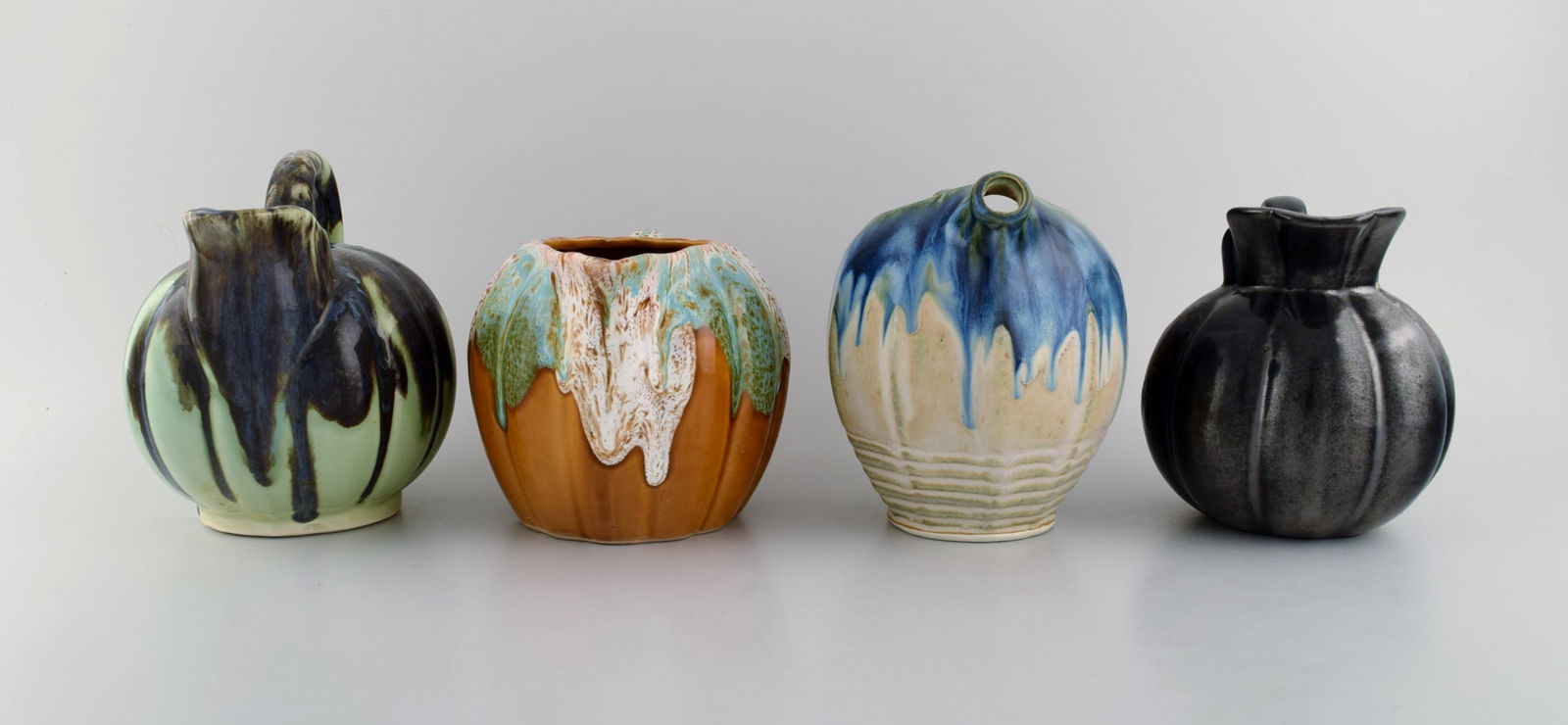 Four retro jugs in glazed ceramics. Beautiful glazes and shapes. Belgium, 1960s / 70s. - 7