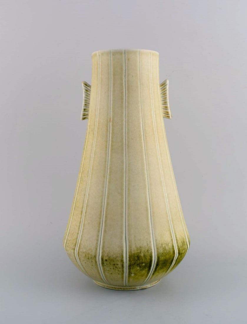 Gunnar Nylund for Rörstrand. Large rare unique Air Force vase in glazed stoneware. Swedish: Title: Gunnar Nylund for Rörstrand. Large rare unique Air Force vase in glazed stoneware. Swedish design, mid 20th century. Description: Gunnar Nylund for Rörstrand. Large rare unique Air Fo