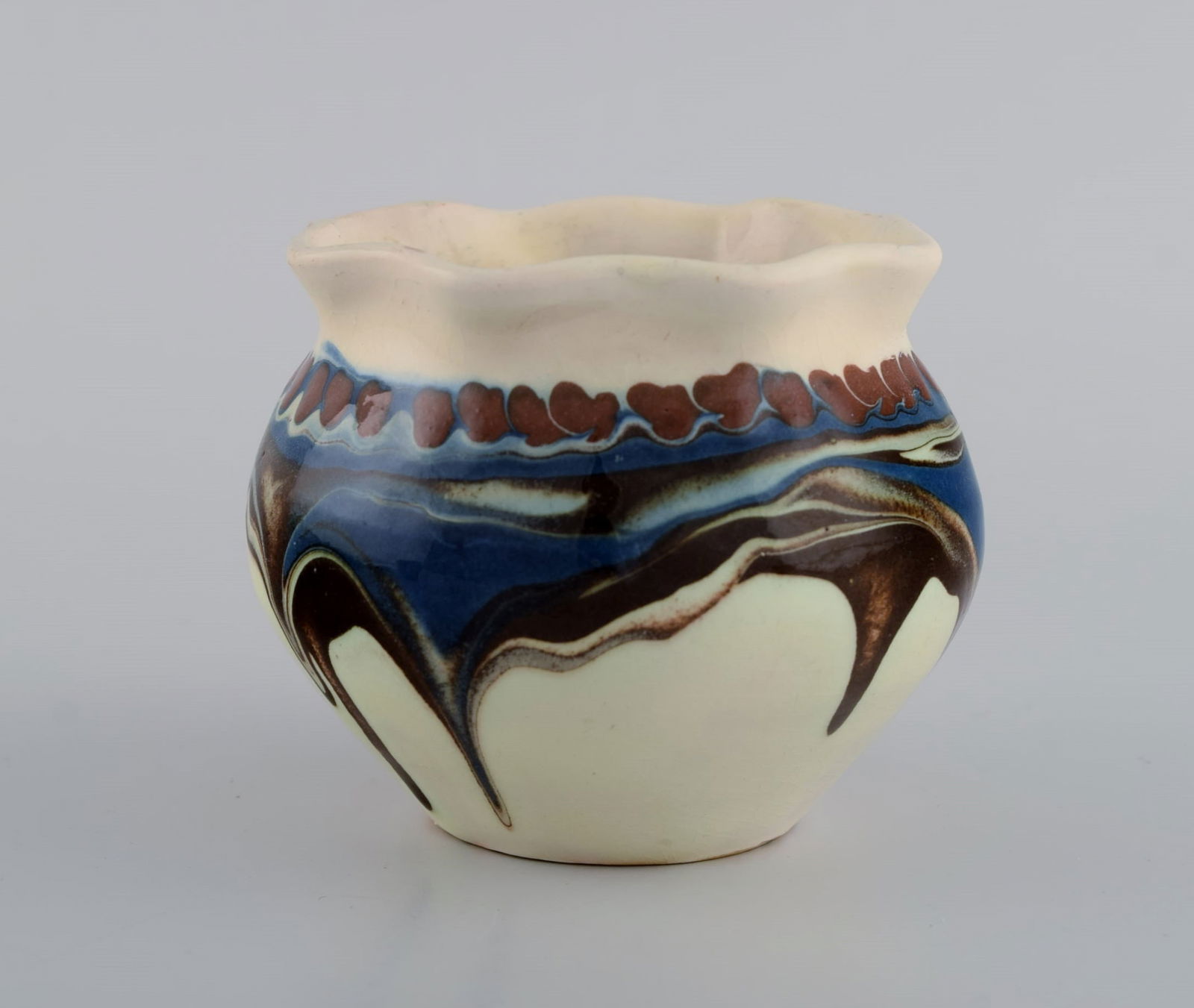 Kähler, Denmark. Glazed stoneware vase in modern design. Blue and brown running glaze on a - 3