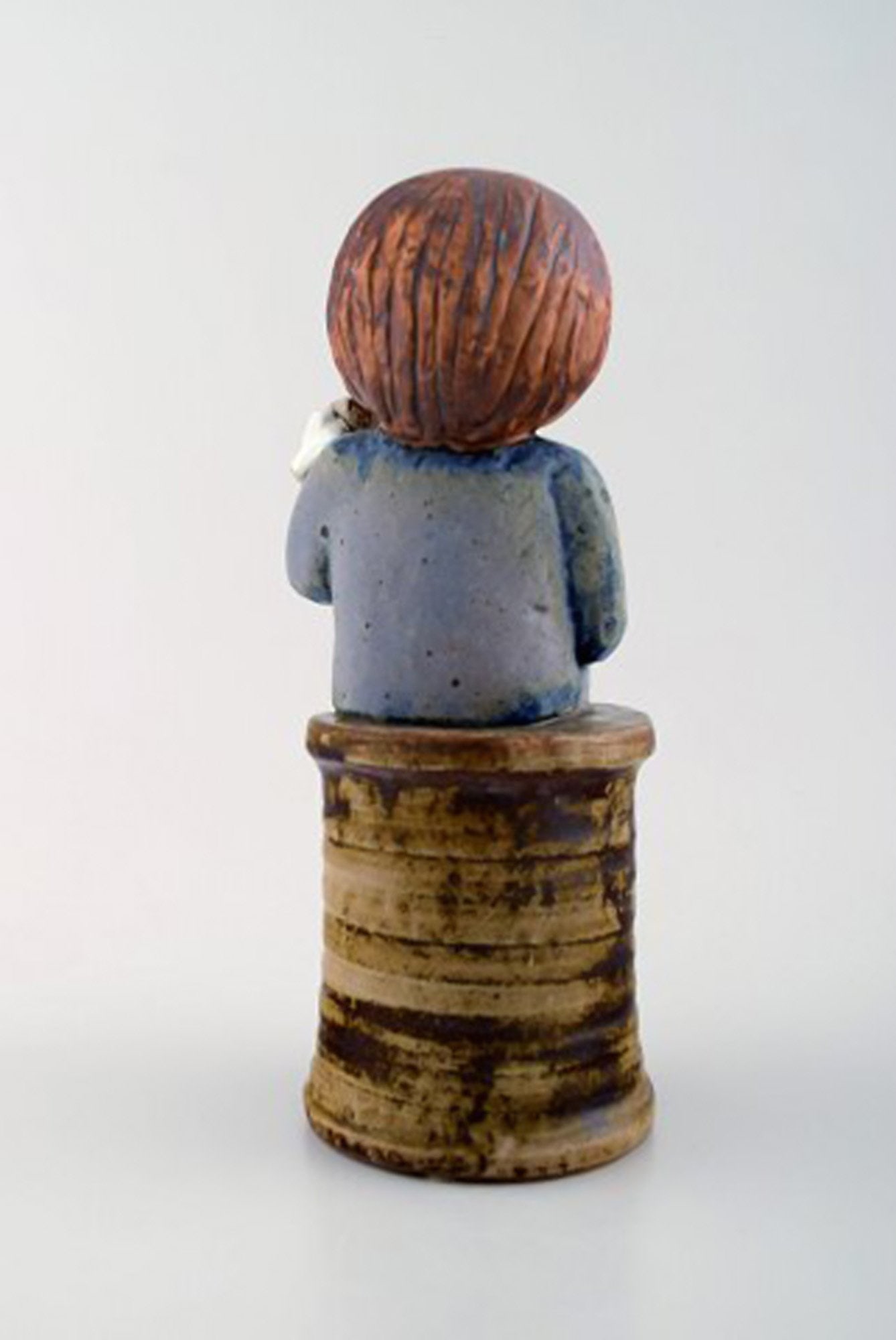 Lisa Larson for Gustavsberg. Rare stoneware figure. Girl with flowers. - 3