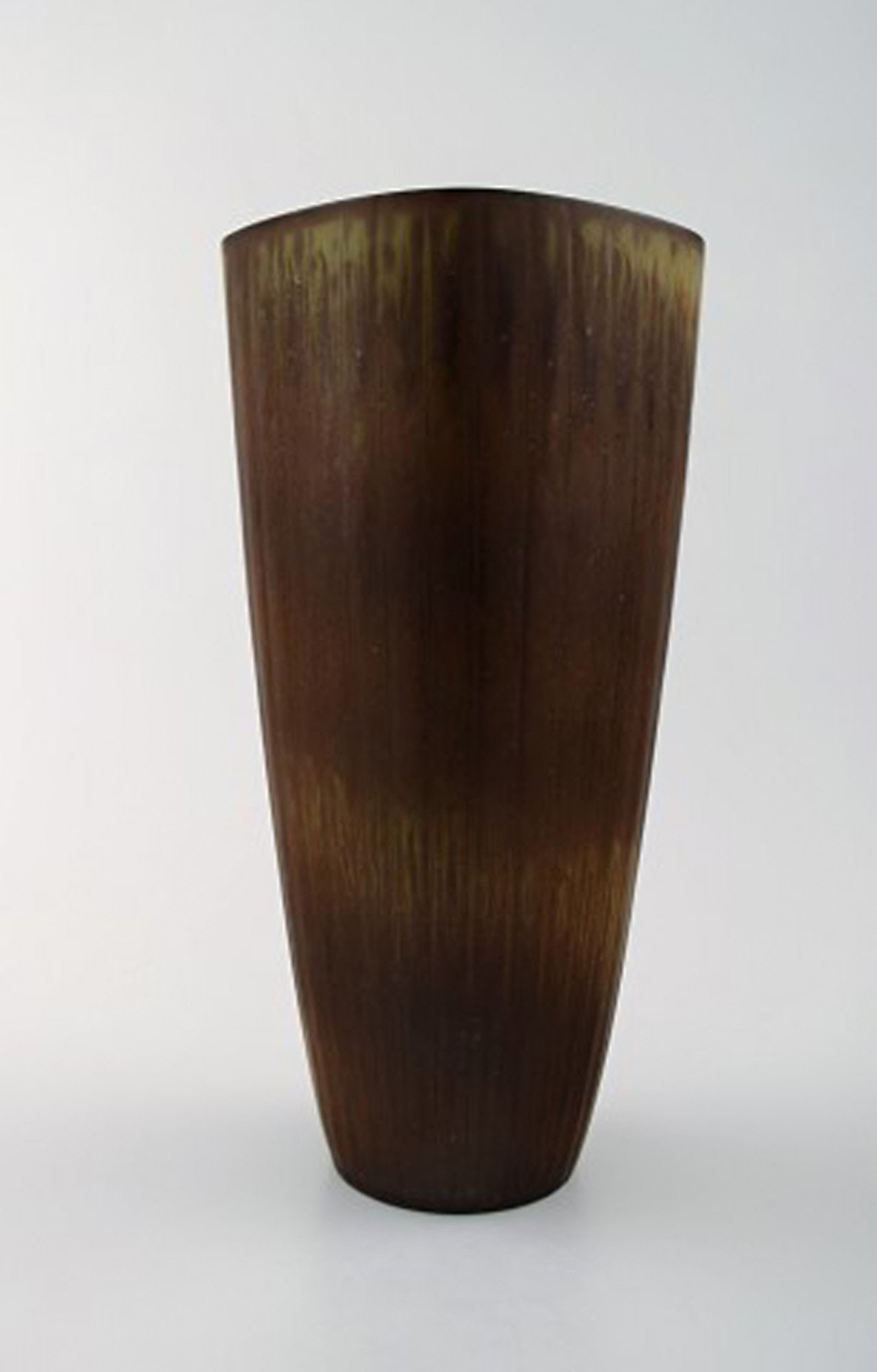 Gunnar Nylund, Rörstrand vase in ceramics. - 2