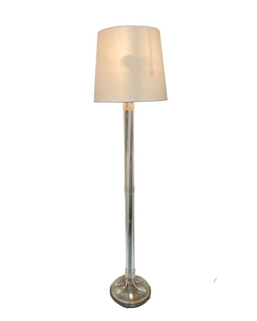 Hollywood Regency Lucite and Chrome Floor Lamp - 4