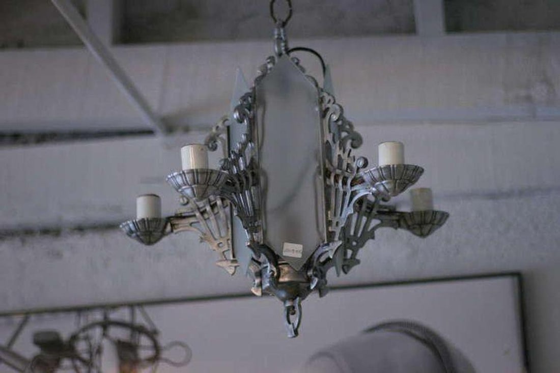 Art Deco Chandelier With Geometric Details and Frosted Glass - 8