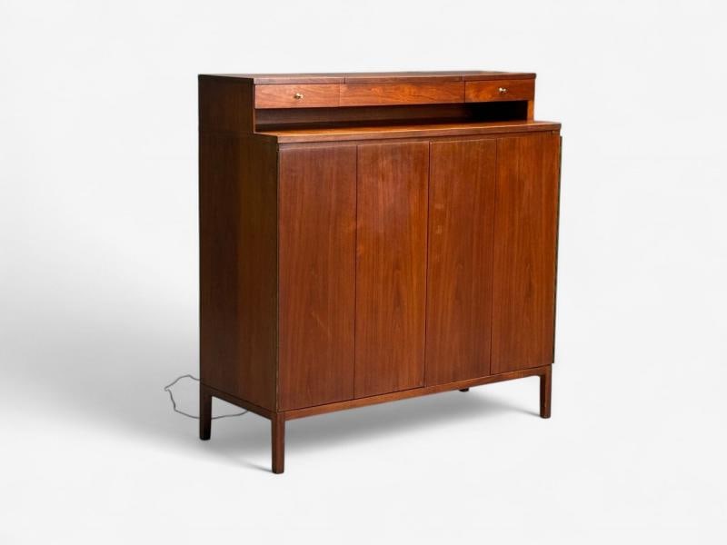 Paul McCobb, American Modern, Walnut, Highboy Dresser, USA, 1970s - 2