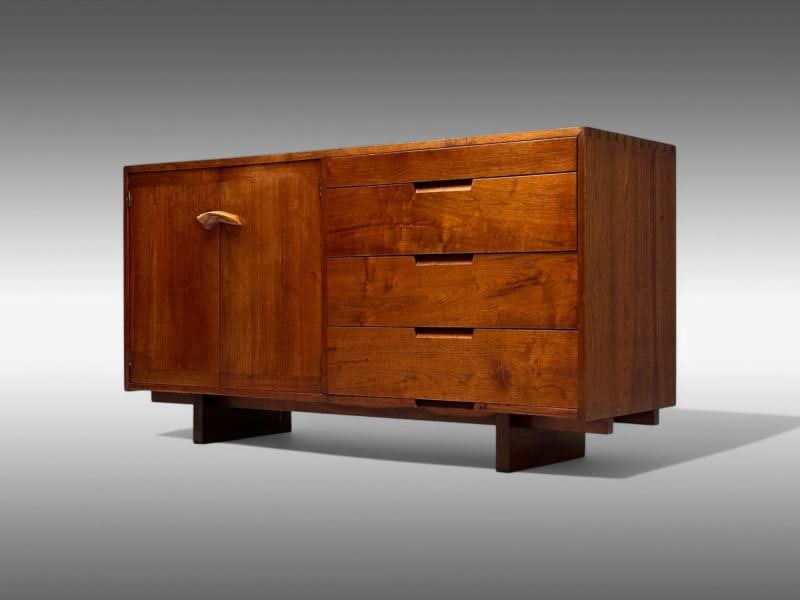 George Nakashima, Mid-Century Modern, American Walnut, Rare Dresser, USA, 1953 - 2