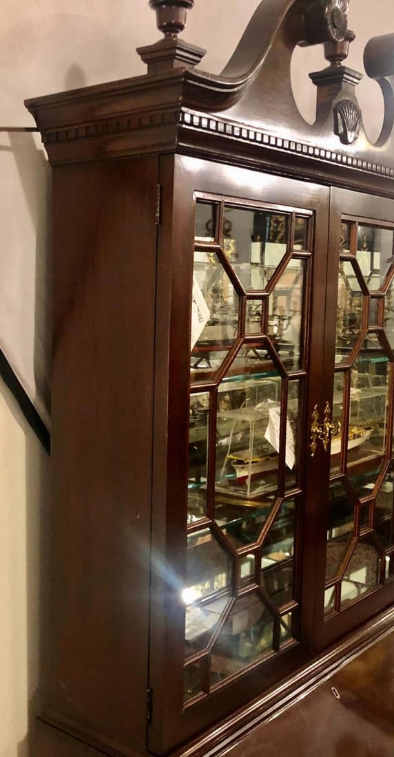 Pennsylvania House Secretary Desk / Bookcase in the Chippendale Style - 12