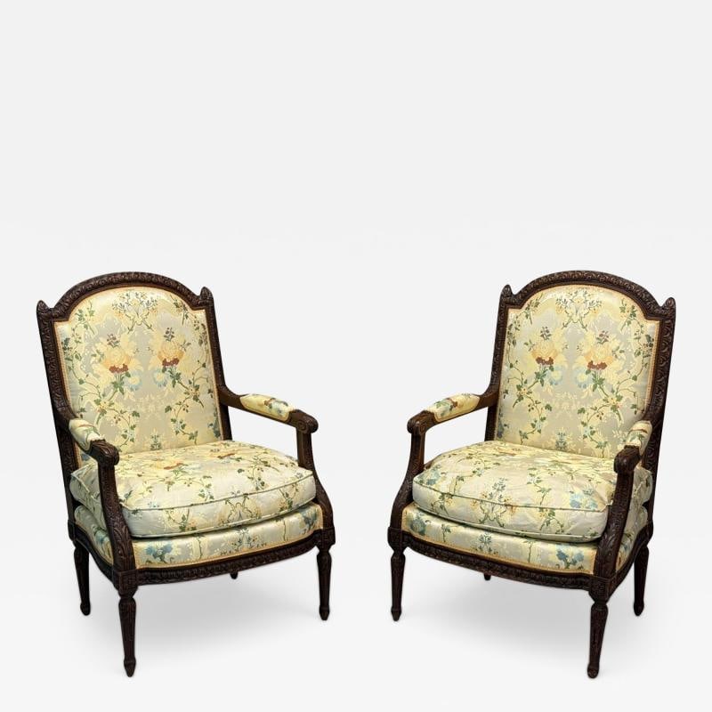 Louis XVI Style, Beechwood, Floral Fabric, Bergere Chairs, France, 1940s: Title: Louis XVI Style, Beechwood, Floral Fabric, Bergere Chairs, France, 1940s Description: Louis XVI Style, Beechwood, Floral Fabric, Arm or Lounge Chairs, France, 20th C. Pair of bergère or lo