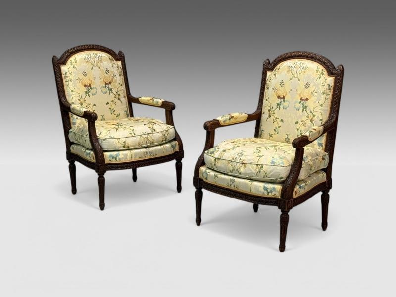Louis XVI Style, Beechwood, Floral Fabric, Bergere Chairs, France, 1940s - 3