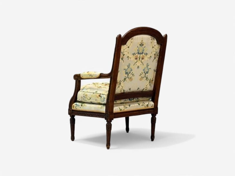 Louis XVI Style, Beechwood, Floral Fabric, Bergere Chairs, France, 1940s - 5