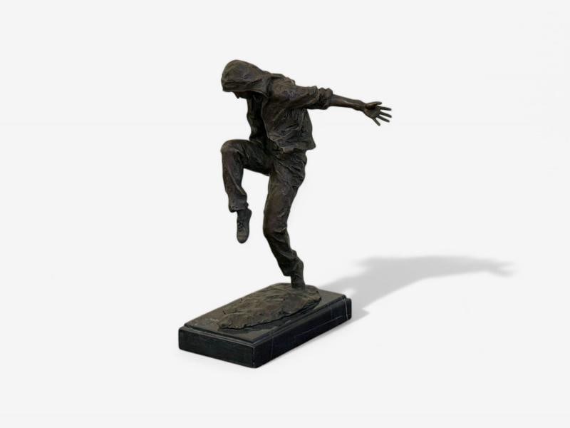 Mid-Century Modern, Bronze, Table-Top Sculpture, Break-dancer Statue, USA, 1980s - 4
