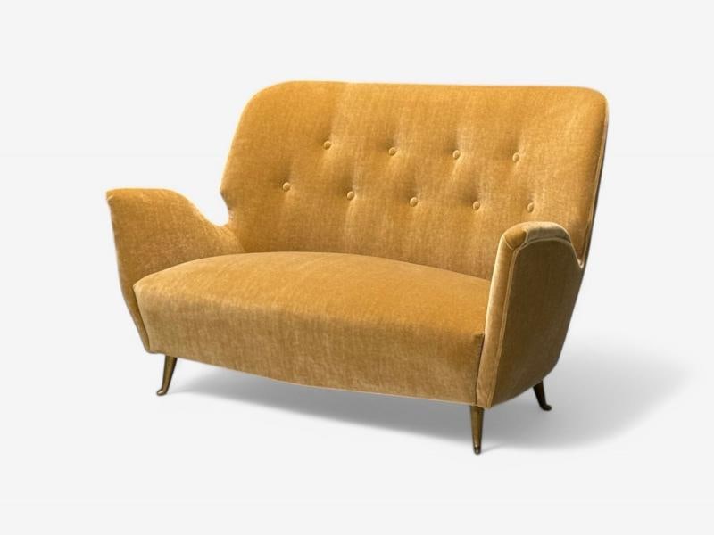 ISA Bergamo, Italian Mid-Century Modern, Bronze, Camel Mohair, Settee, 1950s - 4