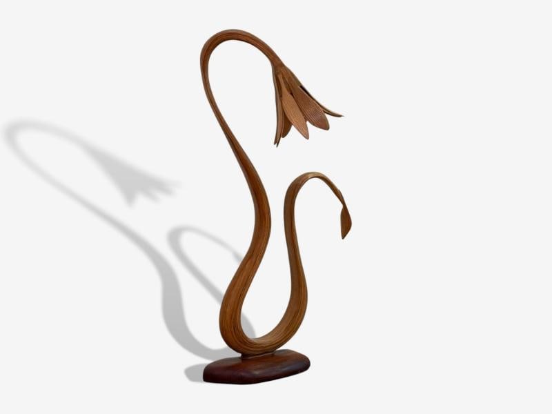 Raka Studio, Contemporary, Organic Modern, Flower Table Lamp, Bentwood, 21st C. - 3