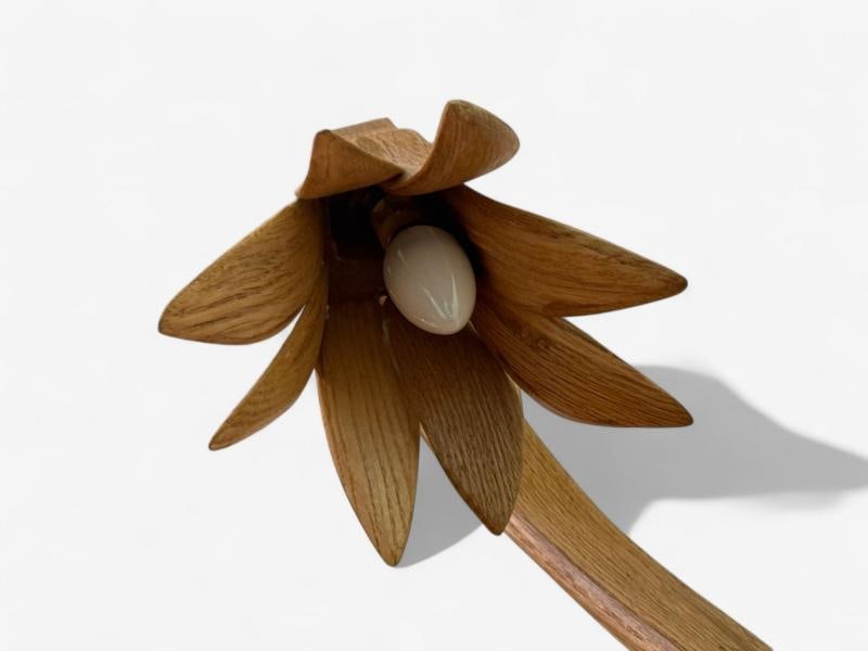 Raka Studio, Contemporary, Organic Modern, Flower Table Lamp, Bentwood, 21st C. - 7