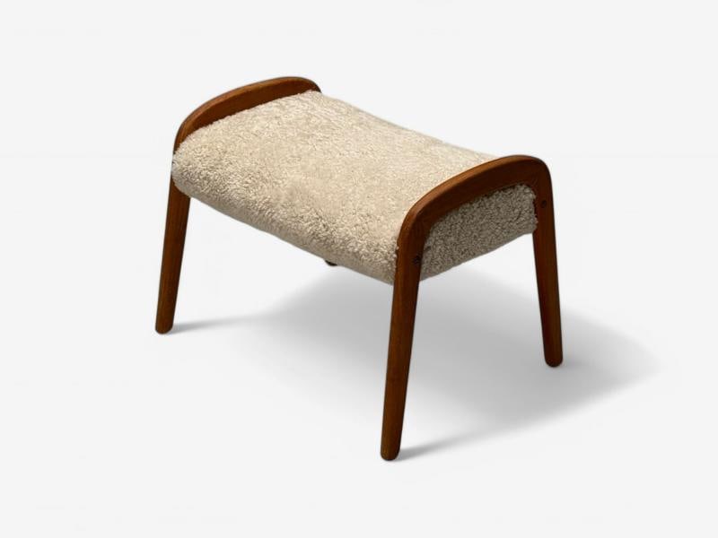 Danish Mid-Century Modern, Shearling Stool, Beige Sheepskin, Denmark, 1970s - 2