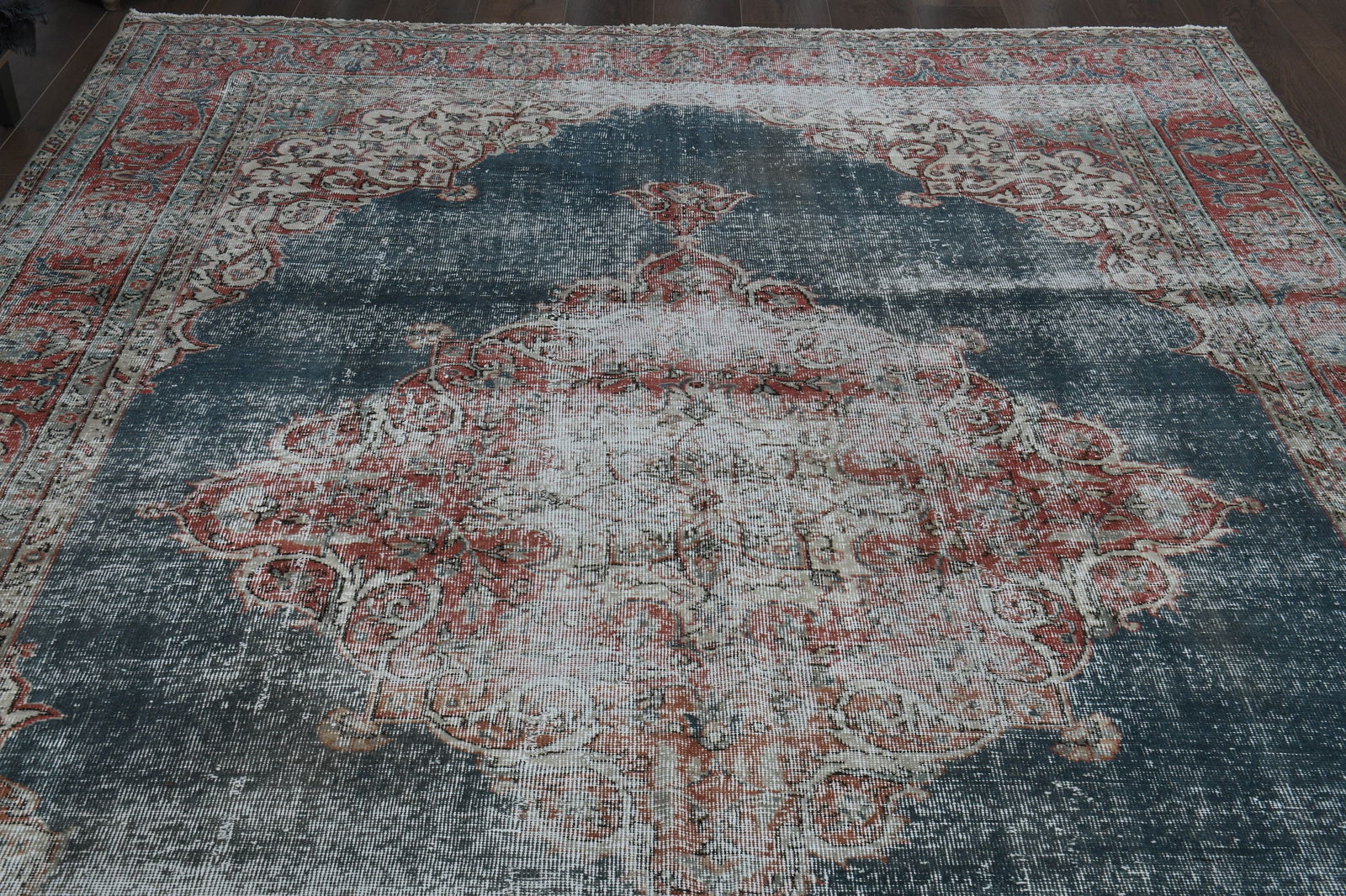 7'6x10'7 ft, AUTHENTIC DÉCOR - 13