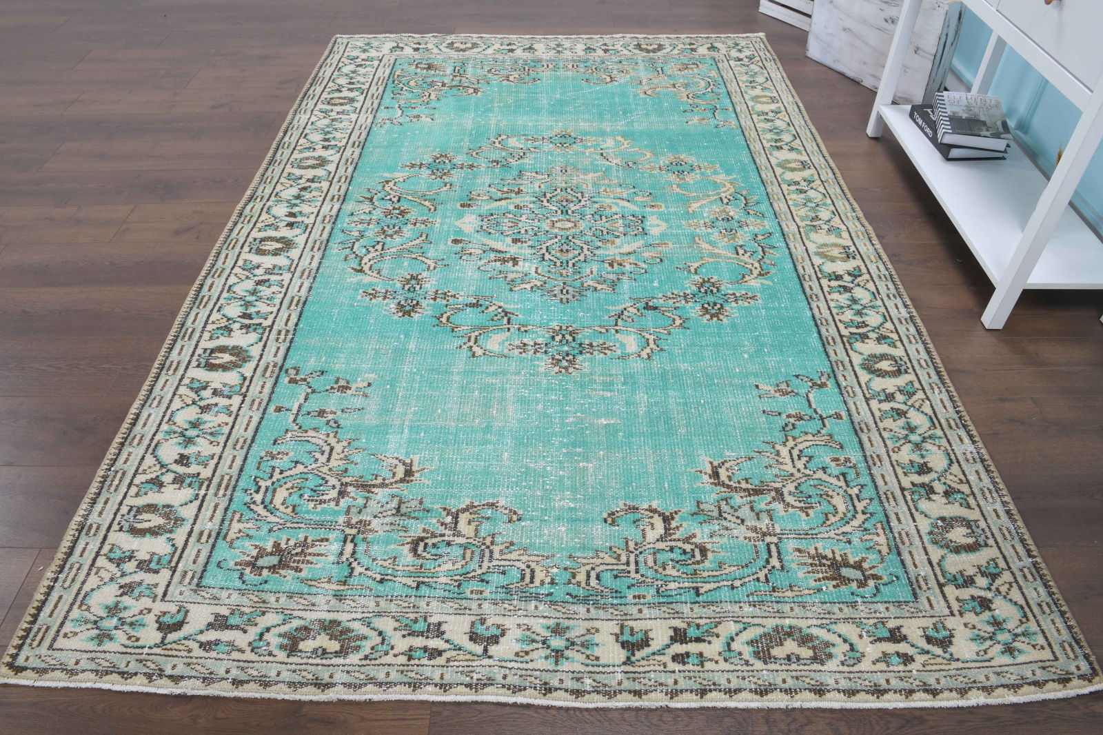 5'9x8'7 ft, TURKISH GREEN RUG: Title: 5'9x8'7 ft, TURKISH GREEN RUG Description: This Turkish one-of-a-kind Vintage Turkish Rug is hand-knotted and handwoven by the most skilled artisans who use pure wool, in muted, natural tones,