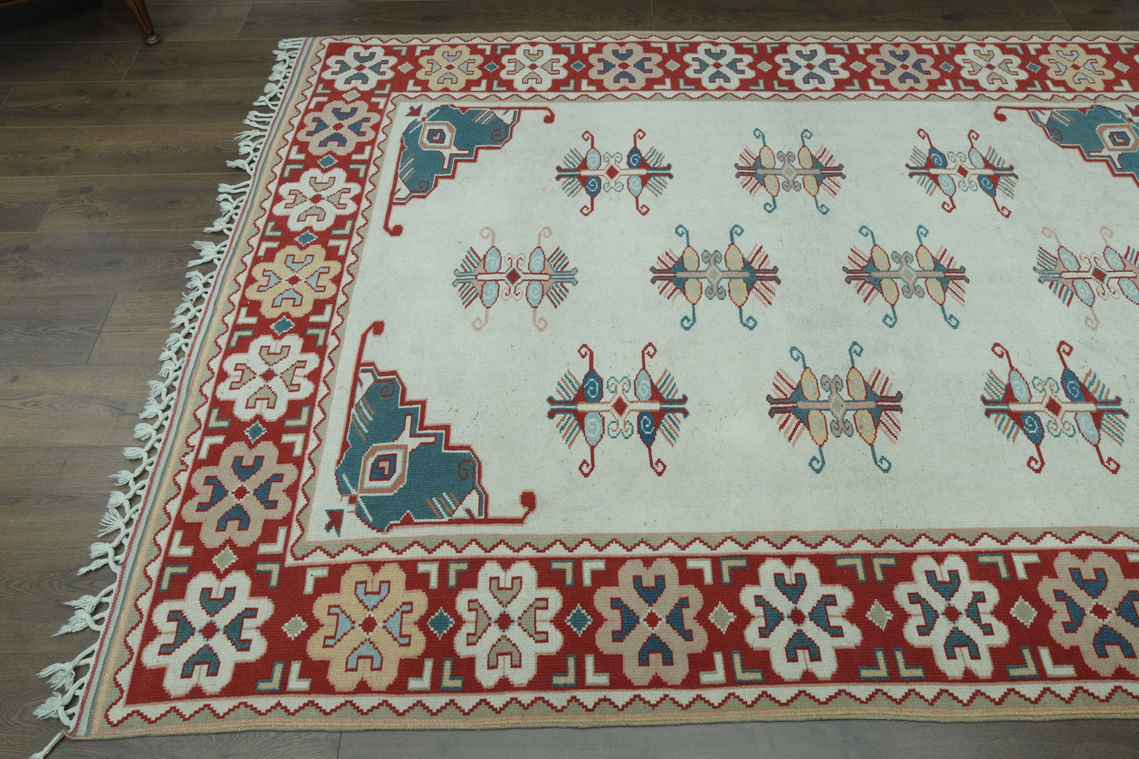 6x8'4 ft, RARE DESIGN - 6